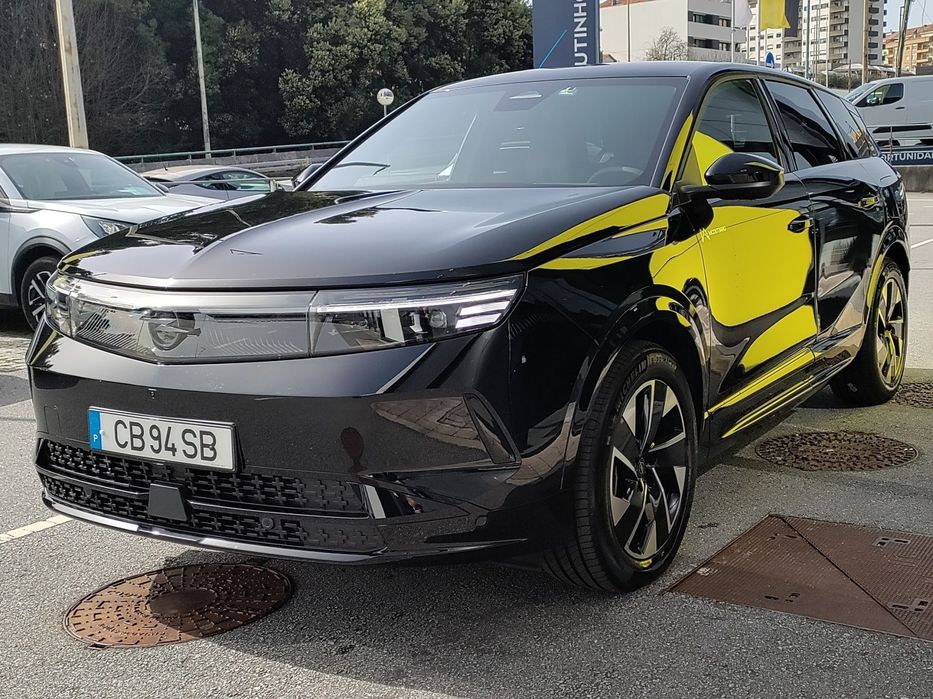 Opel Grandland 73 kWh GS