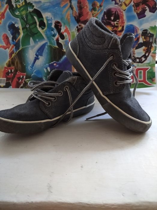 Ботинки стильные.