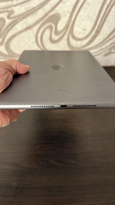 Ipad 10.2 32 гб, 2021, батарея 94%