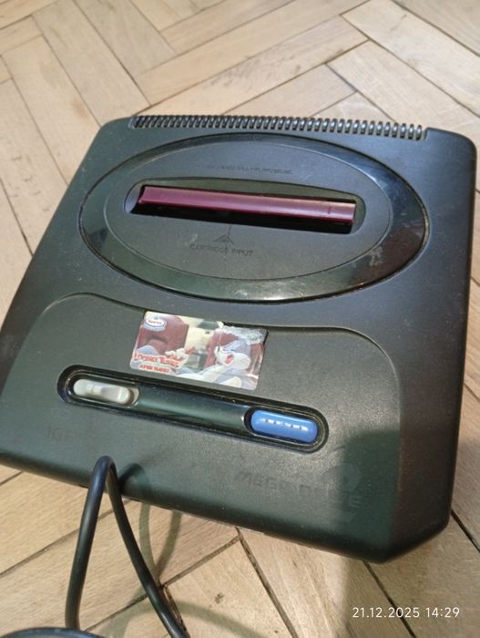 16 битная пристака SEGA MEGA DRIVE 2