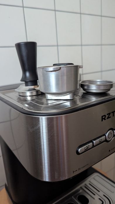 Кавоварка  рожкова rztk