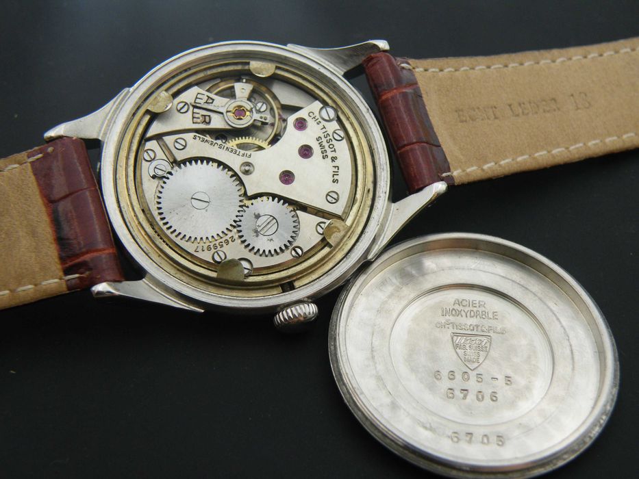 Tissot Calatrava Vintage w Stalowej Kopercie