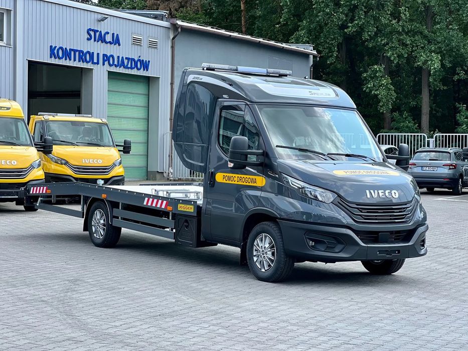 Iveco Daily  Autolaweta z sypialnią od ręki 3 litry automat