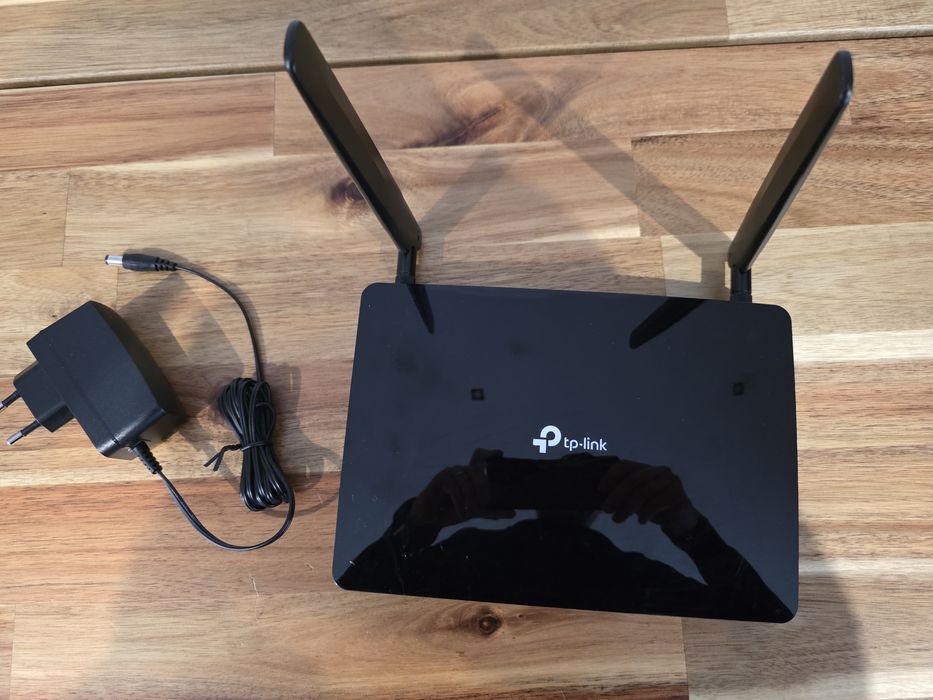 TP-Link Archer MR500 4G+ Cat6 AC1200 Wireless Dual Band Gigabit Router