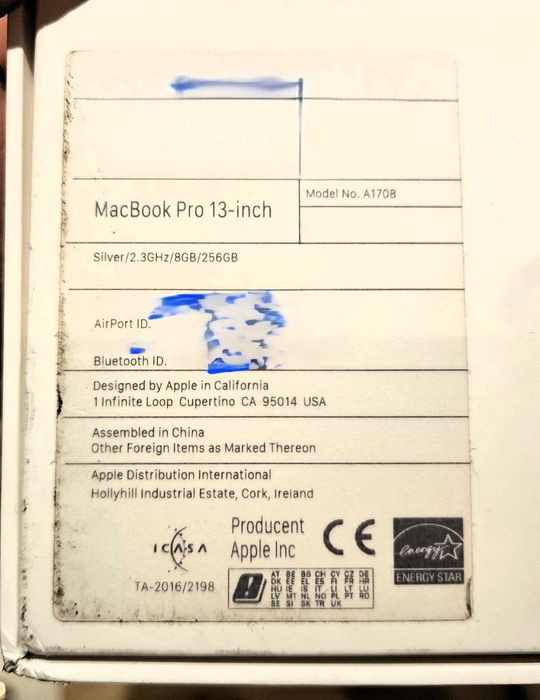 MacBook Pro A1708 uszkodzony ekran