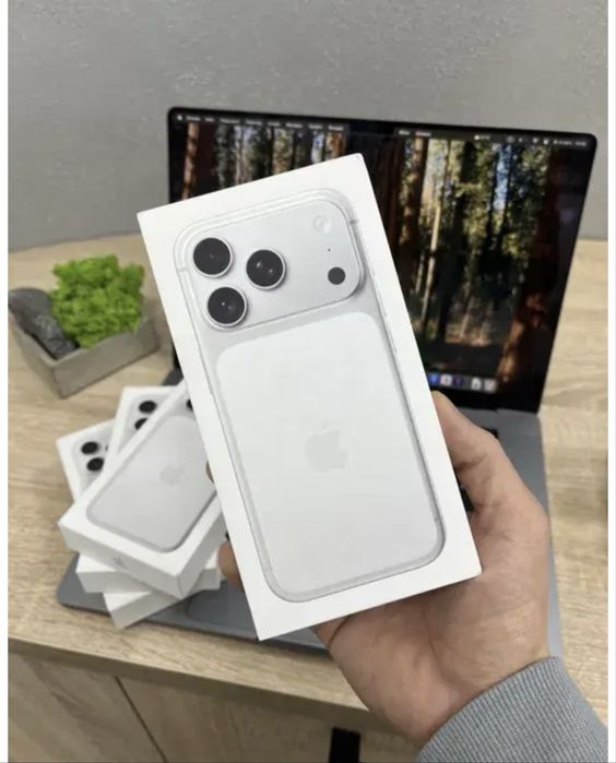 Iphone 17pro 256гб  sim+esim( запакован) 2шт