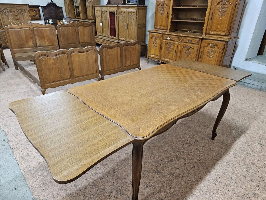 Ładny francuski stół ludwikowski rozkładany nr 44 /