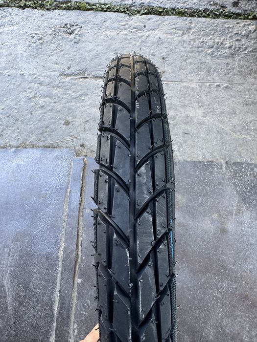 3.00-18 Мотошина Tata нова