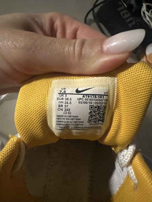 Кросівки nike 38,5