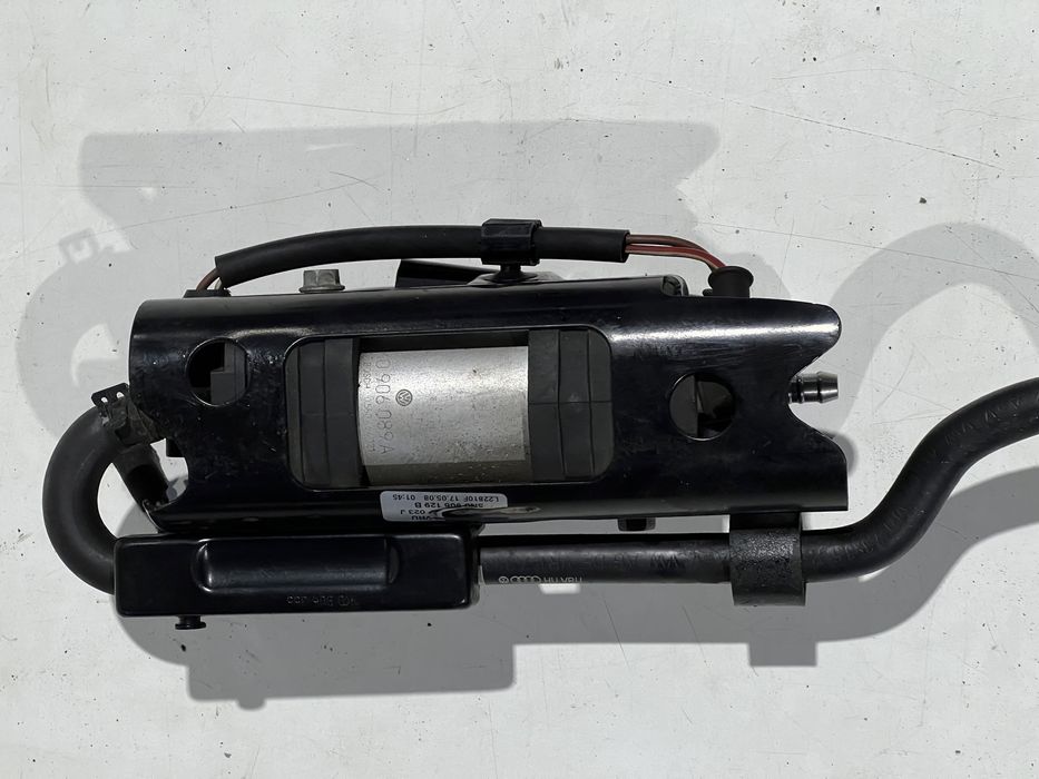 Топливный насос  2.0tdi passat b6 golf 5  тнвд common rail 03L130755