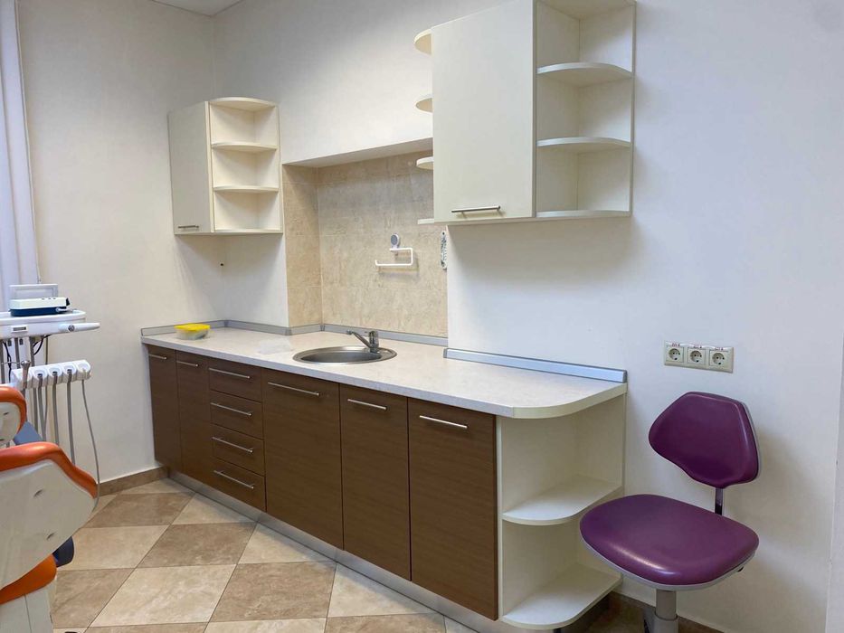 Оренда стоматології  Лук'янівка Нагірна Іллєнка Шевченківський район