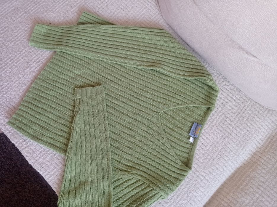 Zielony damski sweter m