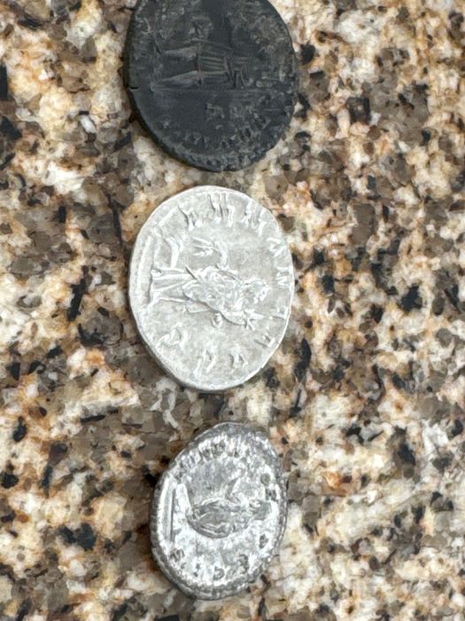 3 moedas tempo romana/grego para colecionadores