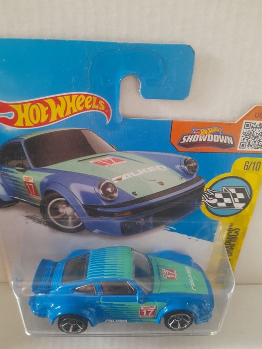 Porsche 934 turbo RSR hot wheels