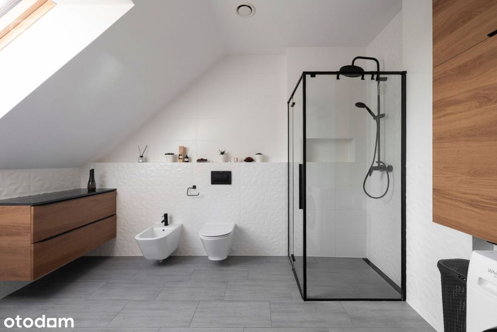 Wolnostojący | 1200 m² działki | Garaż