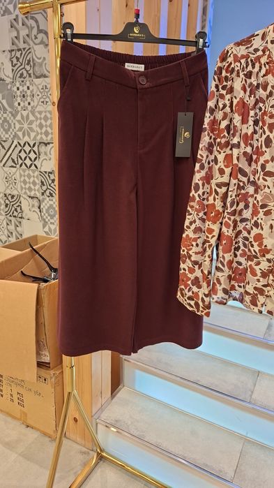 Vendo calças e camisa vários tons XL