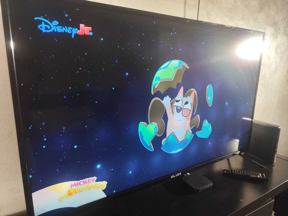 Vendo Smart TV Silver