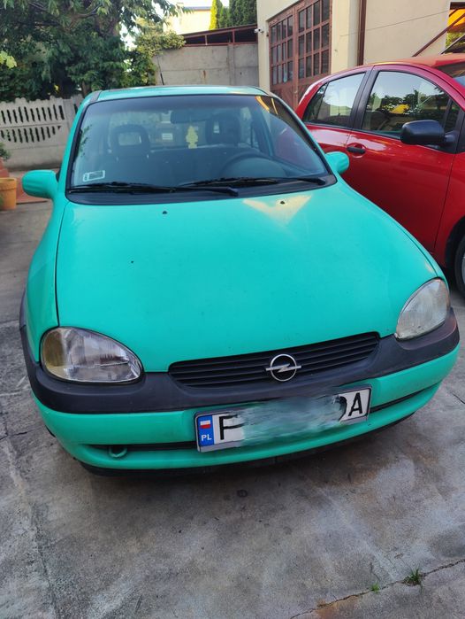 Opel Corsa 1,4 benzyna, szyberdach.