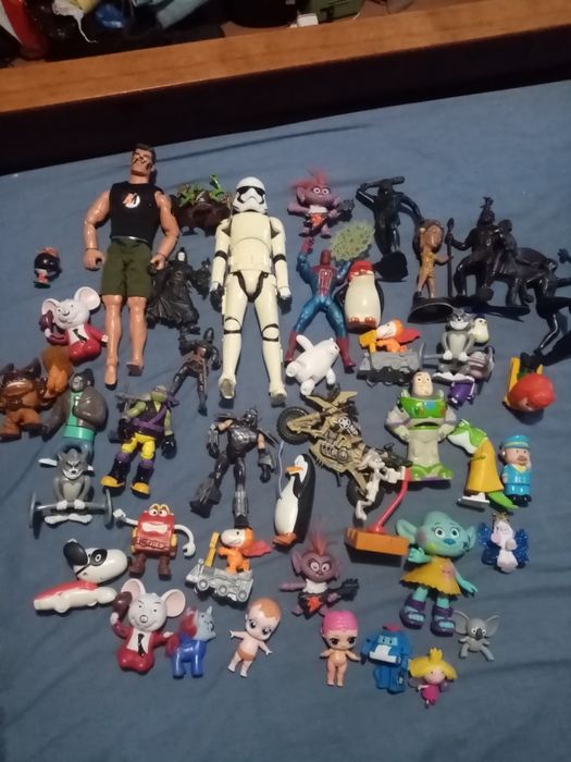 Игрушки различные