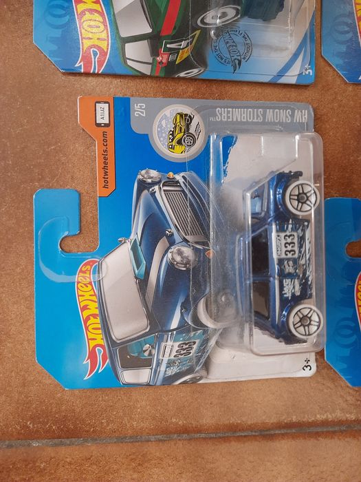 Carros Hot Wheels Ford Escort - Mini Morris - Audi Quatro -VW Carocha