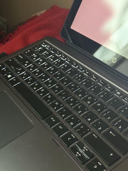 Ноутбук HP Pro x2 612 G2 8/256GB + клавіатура