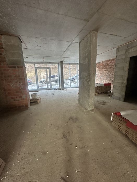 Продаж приміщення 200 м² під бізнес,фасад,Малоголосківська без комісії