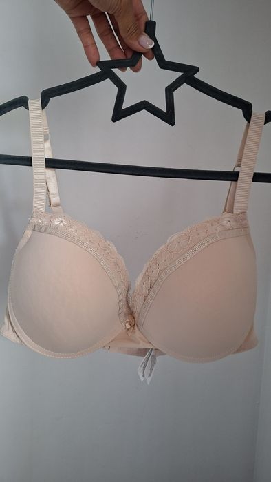 Biustonosz beżowy 80E