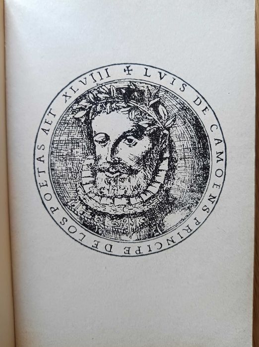 Versos de Camões - Escolhidos por Vitorino Nemésio (portes incl.)