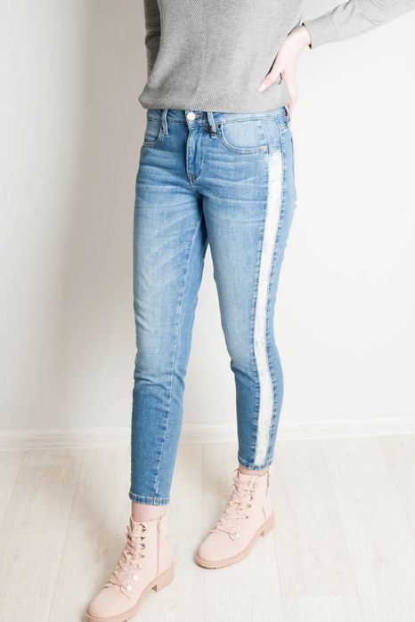 GUESS ОРИГІНАЛ. Нові жіночі джинси скінні блакитні літні 26 S голубі