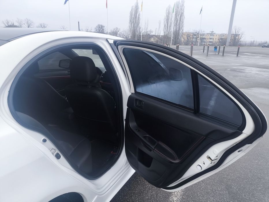 Mitsubishi Lancer X ( Ланцер 10)