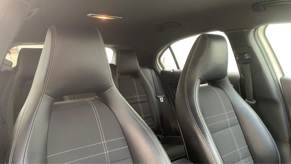 Mercedes A180 110cv 2014