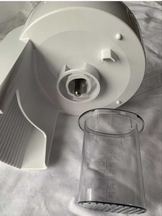 Насадка Овочерізка Бош Bosch MUM 4 5 8 кухонний комбайн