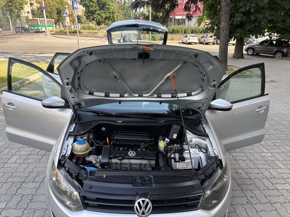 Volksvagen Polo  2009,1.4 бензин, состояние нового авто!