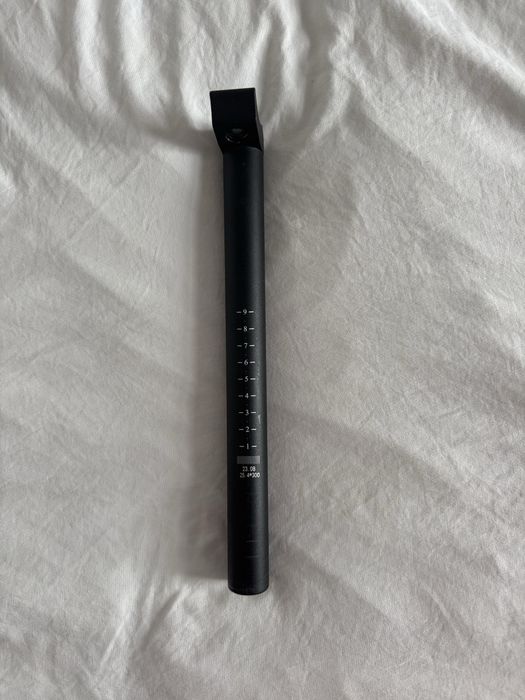 Sztyca podsiodłowa rowerowa 27.2 mm – aluminium, czarna