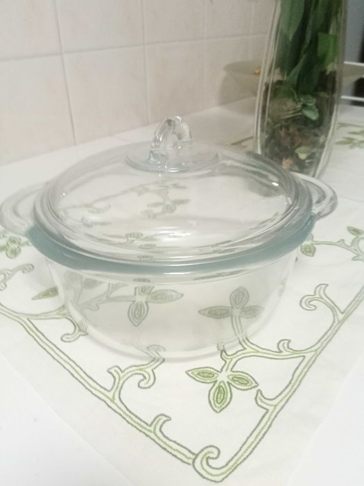 Pirex redondo com tampa