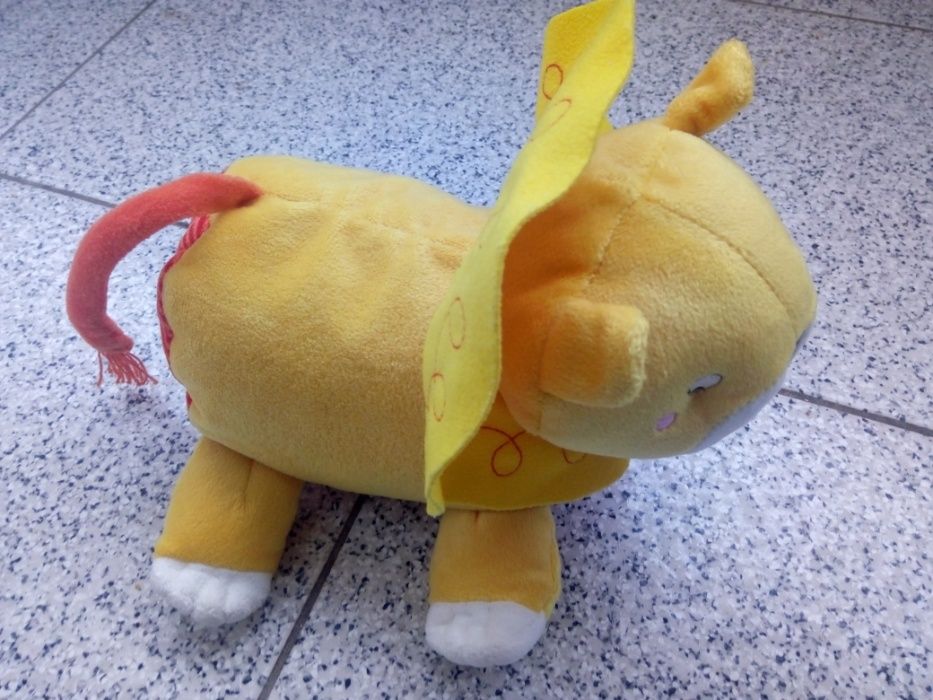 Peluche leãozinho