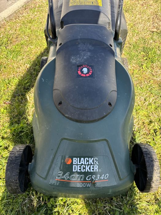 Maquina de cortar relva