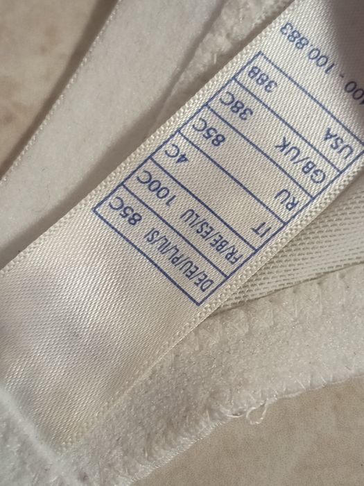 Stanik biustonosz 85 C zestaw 6 sztuk koronkowe
