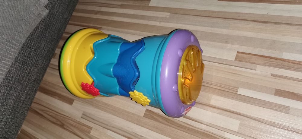 Fisher Price bębenek do raczkowania