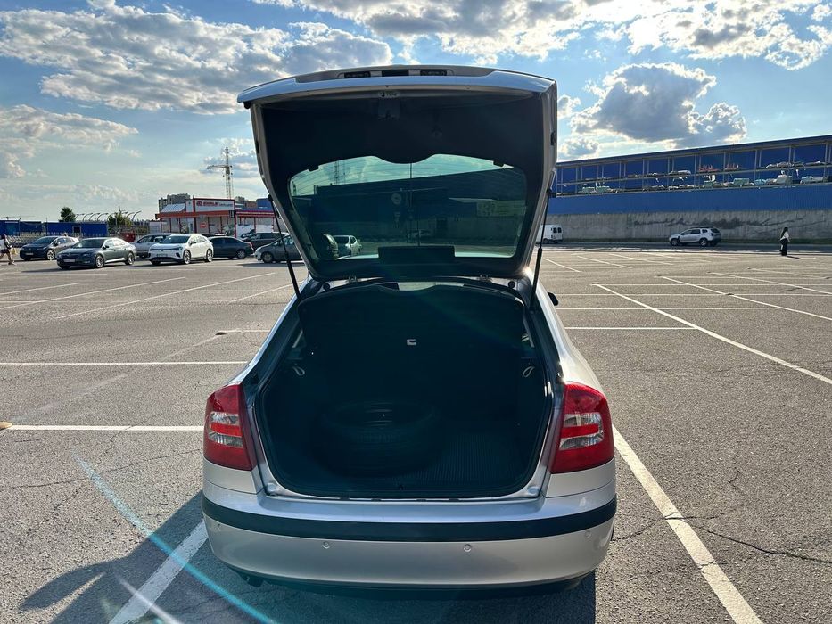 Skoda Octavia 2006 VIN TMBBA61Z762214373 фото оголошення 9 з 17