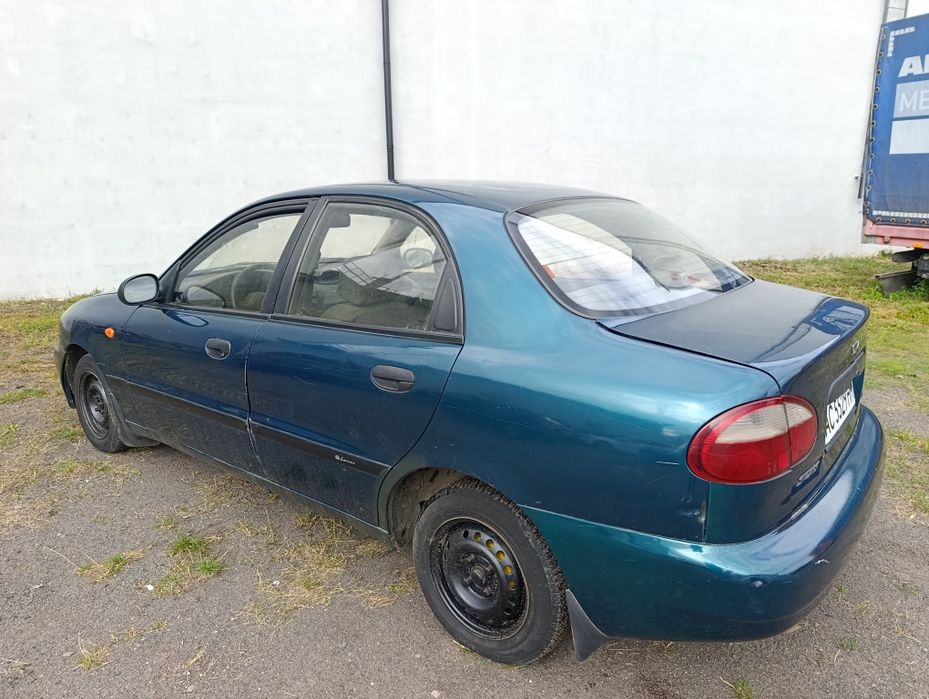 Daewoo Lanos   999$