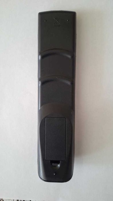 Pilot Alien H001 do telewizora Manta LED3205