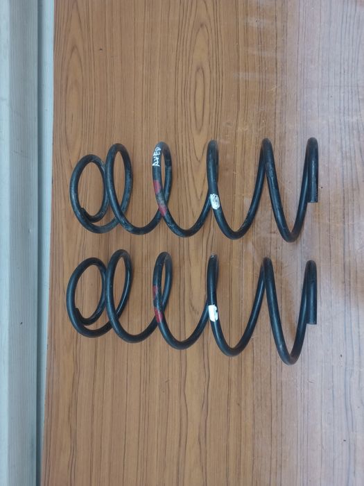 Пружини передні задні Nubira/Tacuma/Epica/Toyota Avensis