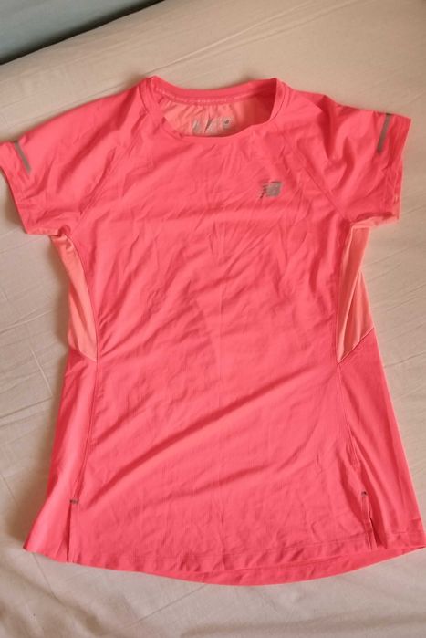 T-shirt de desporto New Balance para mulher - Tam. S
