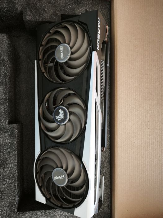 Sapphire AMD Radeon RX 6800 XT Nitro+ Special Edition 16GB – Para Peças