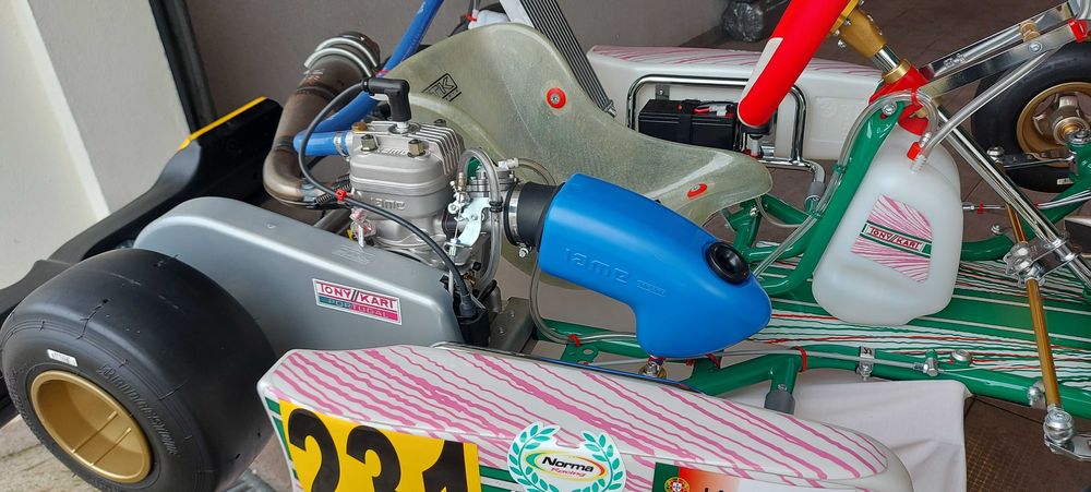 Kart + Motor Inauditos