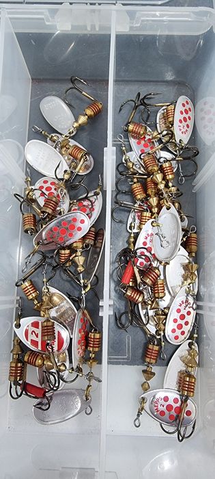 Medalhas pesca  Mepps novas