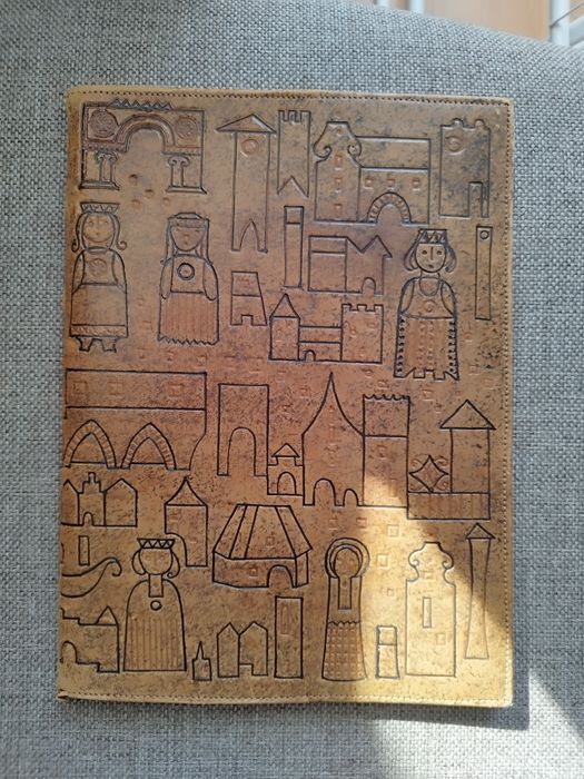 Zestaw 4 różnych etui na dokumenty