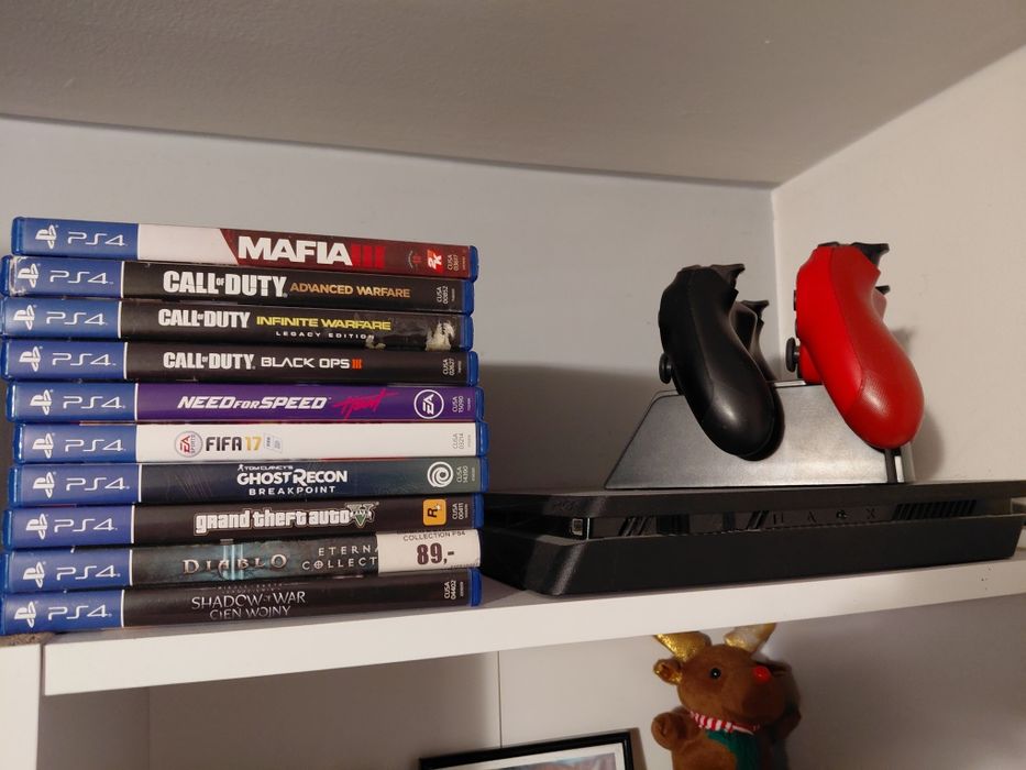 Konsola playstation 4