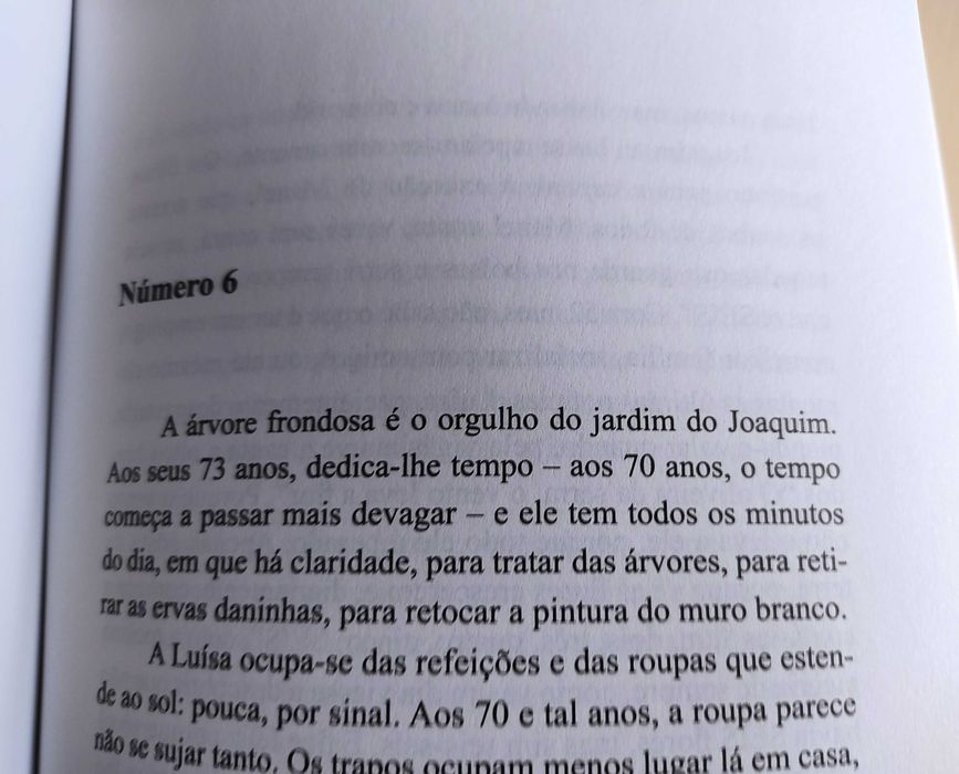 Novos- Vendo exemplares - 4uatro - edição de autor